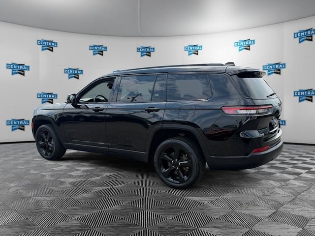 Used 2023 Black Jeep Limited image 4