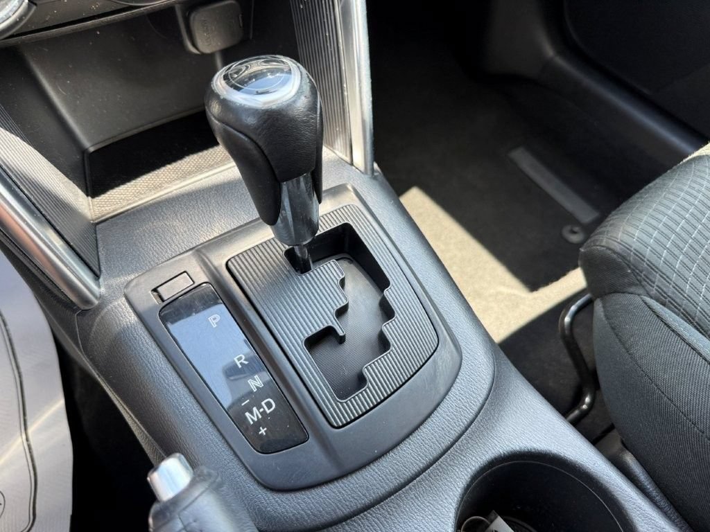 Used 2014 White Mazda Touring image 28