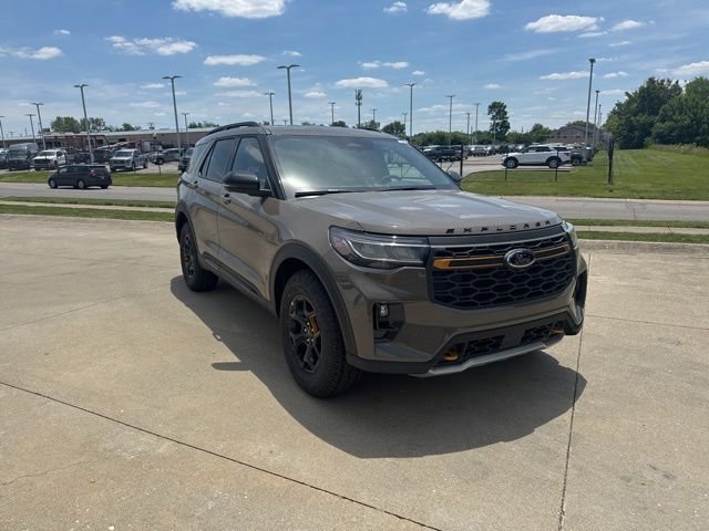 New 2026 Gray Ford Tremor image 31
