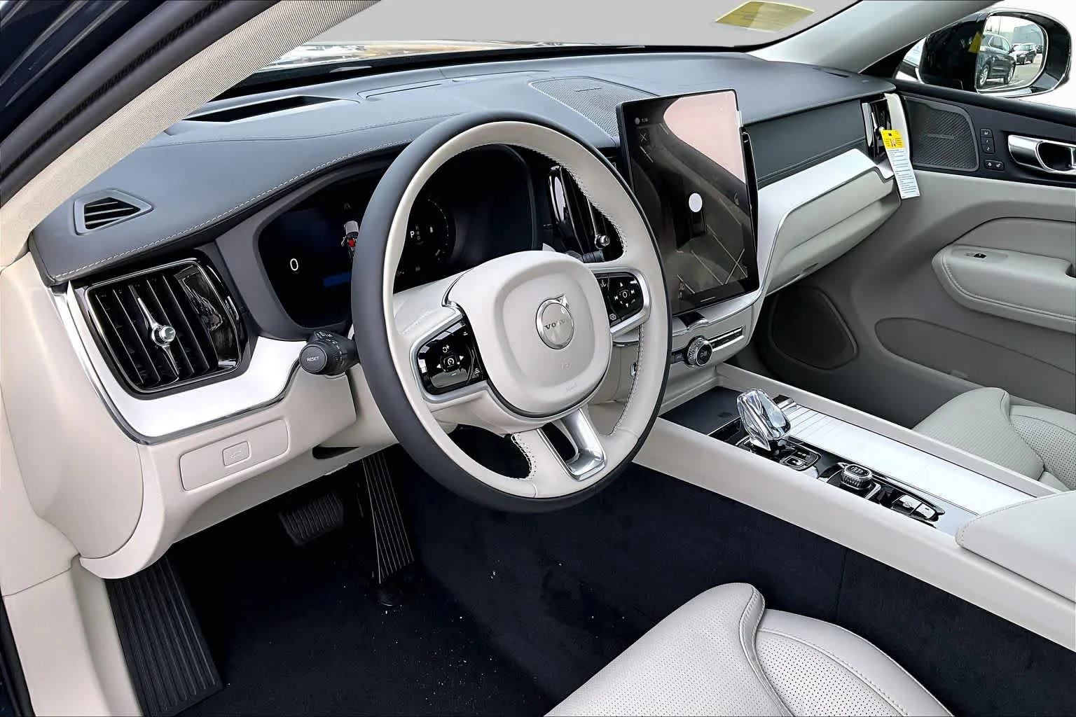 New 2026 Denim Blue Volvo Ultra image 9