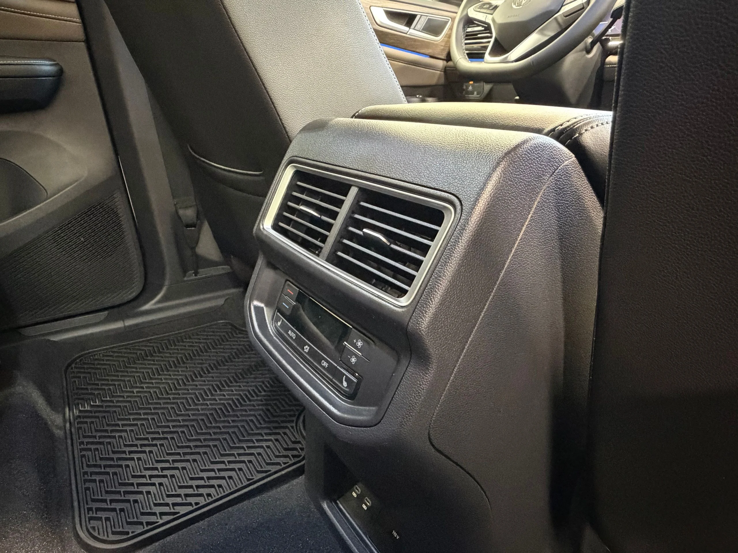 New 2026 White Volkswagen 2.0T SEL image 47