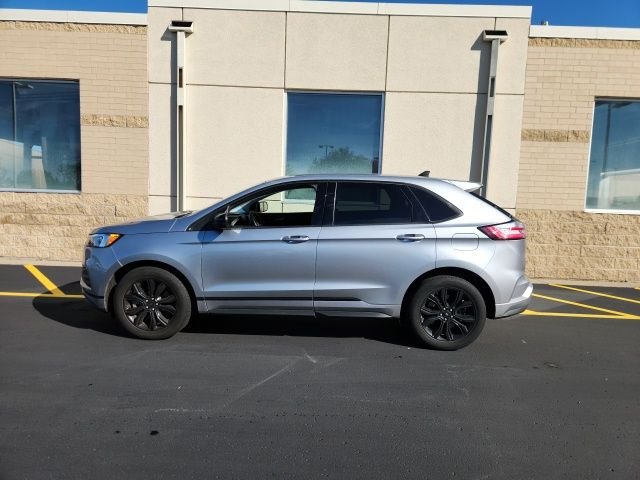 Used 2023 Silver Ford SE image 5