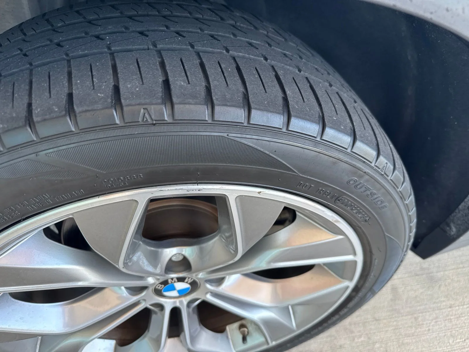Used 2016 White BMW sDrive28i image 3