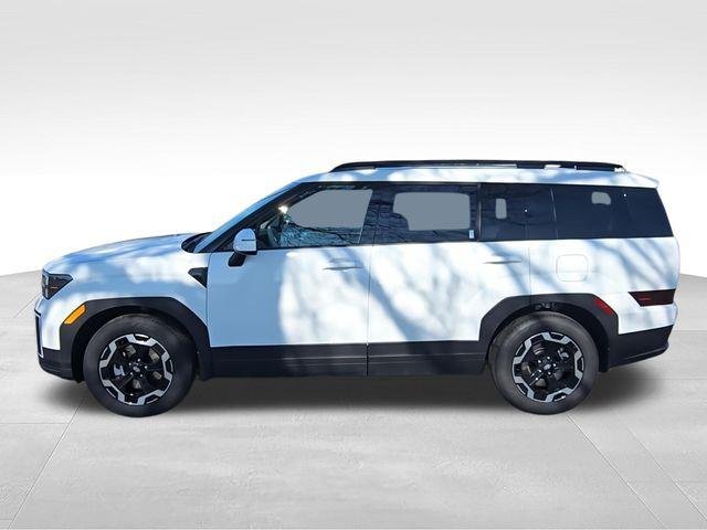 New 2026 White Hyundai SEL AWD image 5