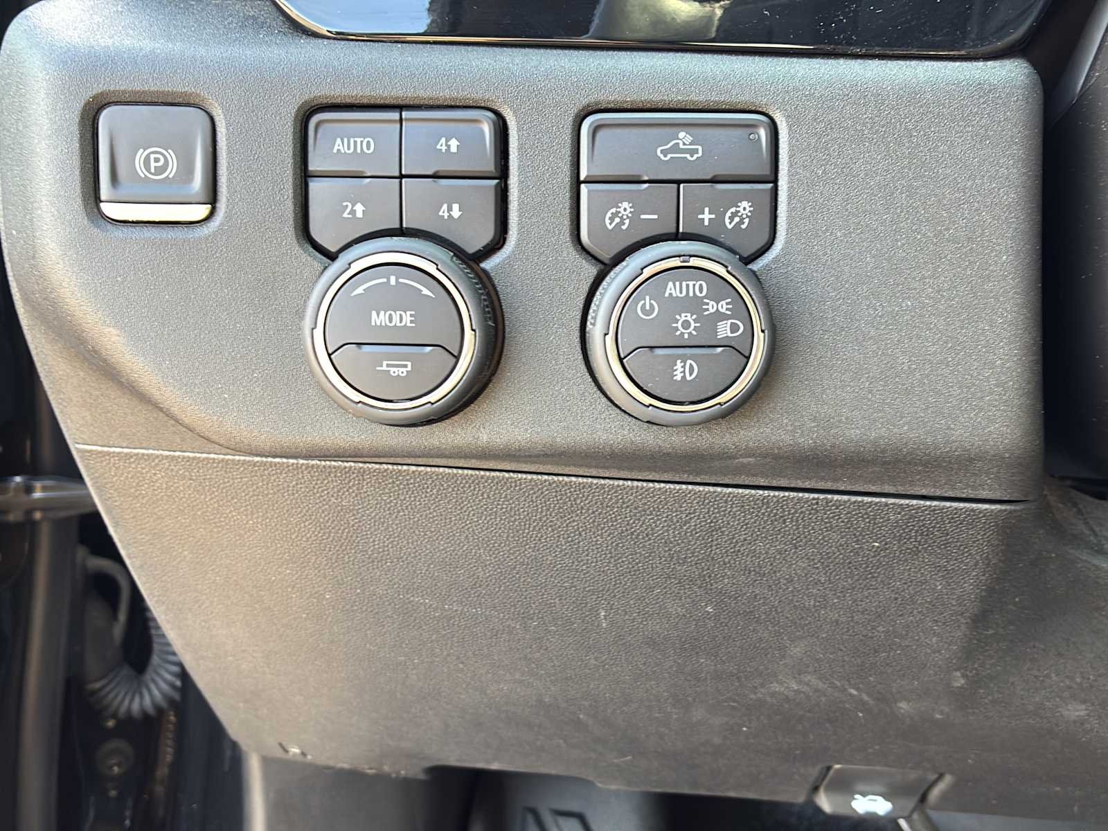 2024 Chevrolet Silverado 1500 RST - Photo 10
