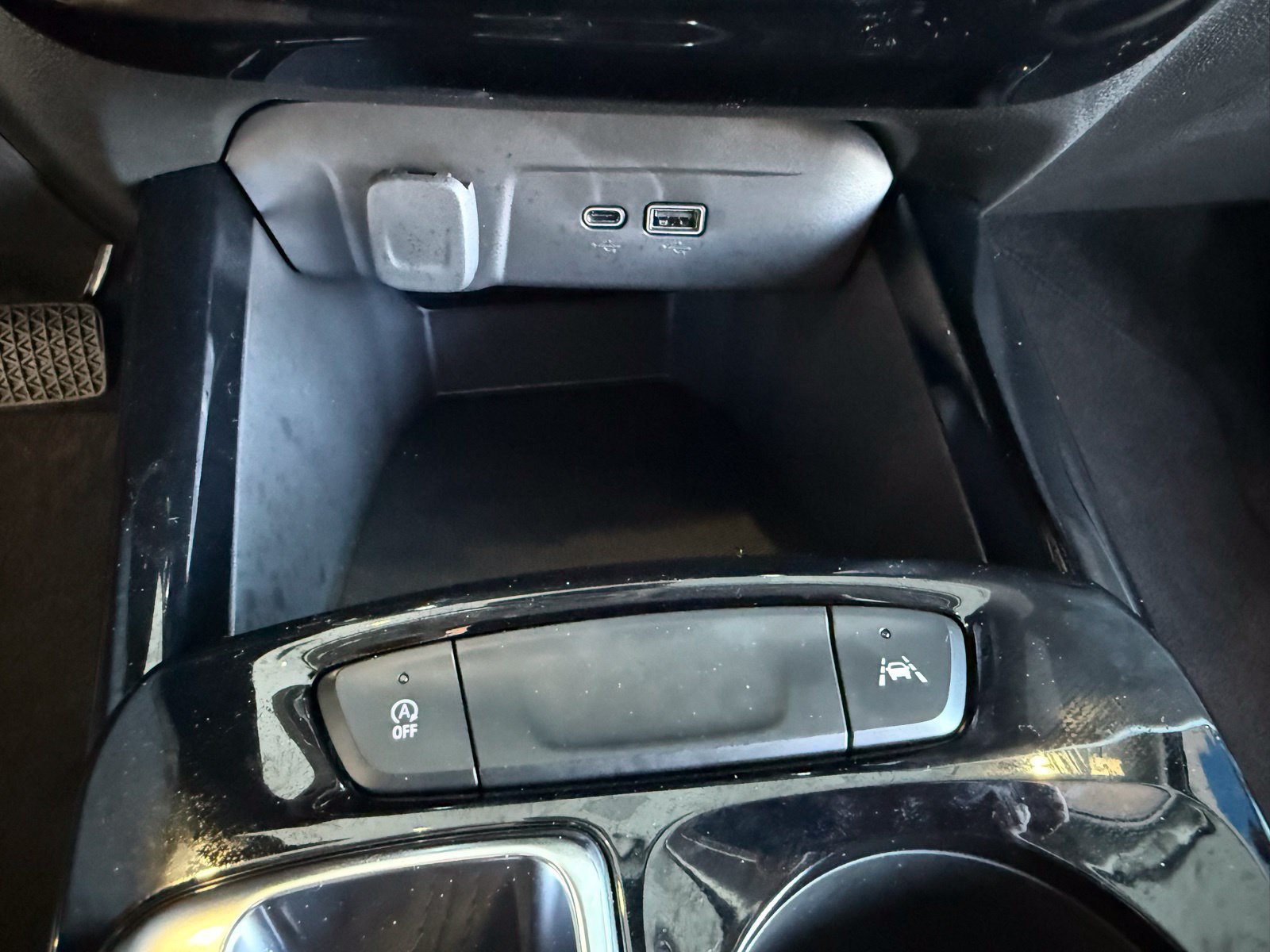 2026 Chevrolet Trax LT - Photo 26