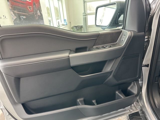 New 2026 Iconic Silver Metallic Ford XLT image 19