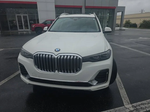 2020 BMW X7
