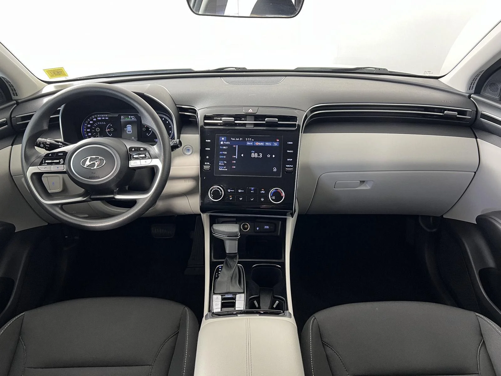 Used 2023 Wh Hyundai SEL image 20