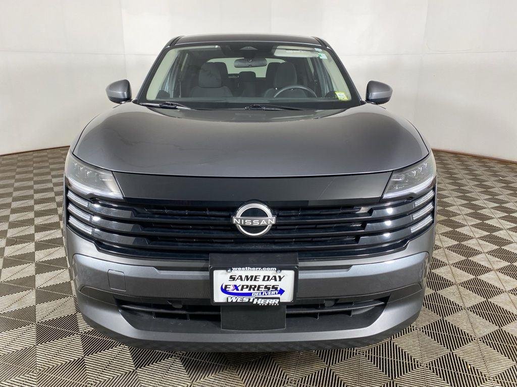 Used 2025 Gun Metallic Nissan SV image 21