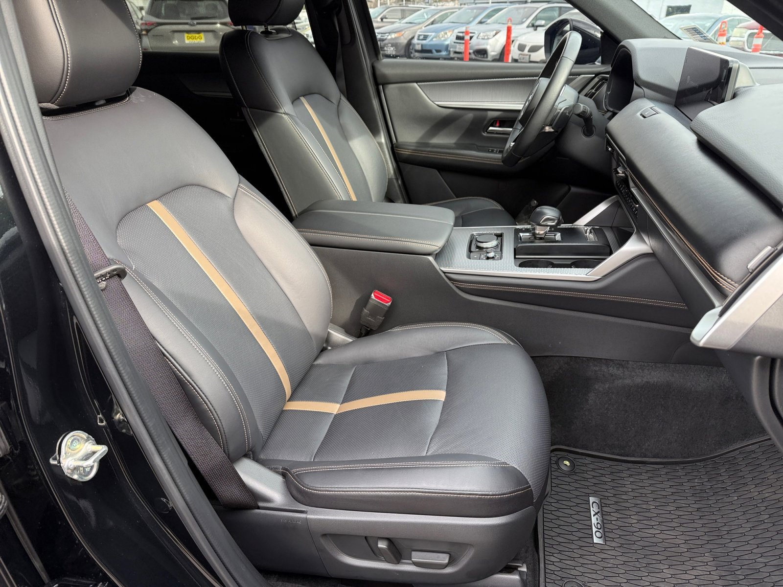 2025 Mazda CX-90 Premium Package - Photo 20