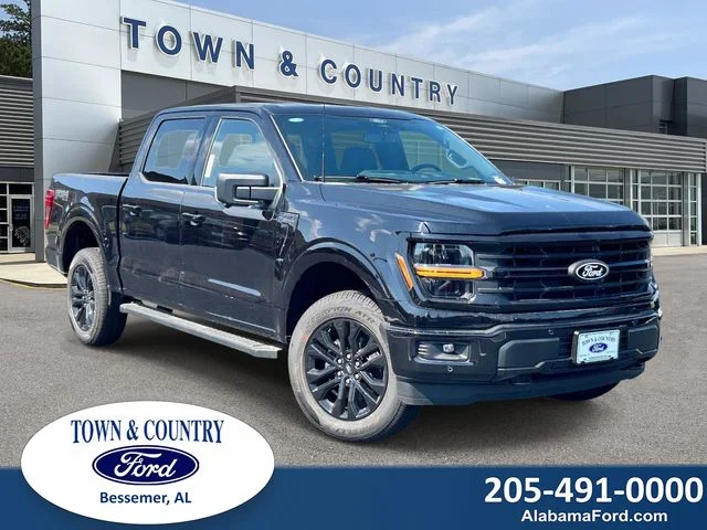 New 2026 Agate Black Metallic Ford XLT image 1