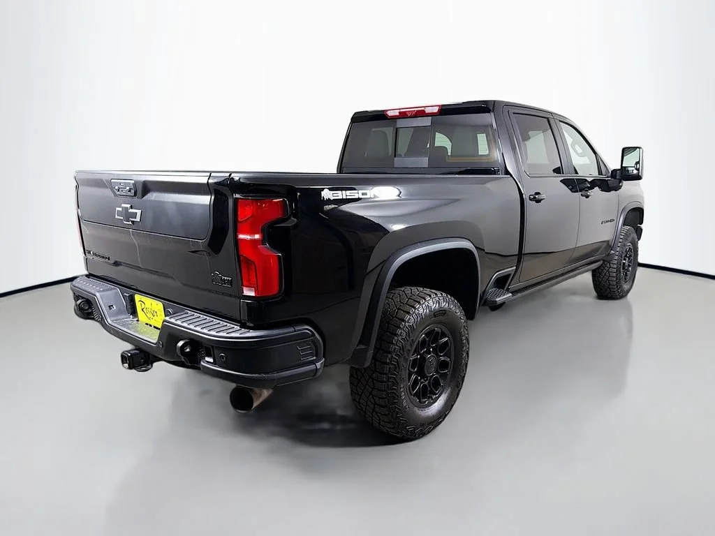 Used 2025 Black Chevrolet ZR2 image 6