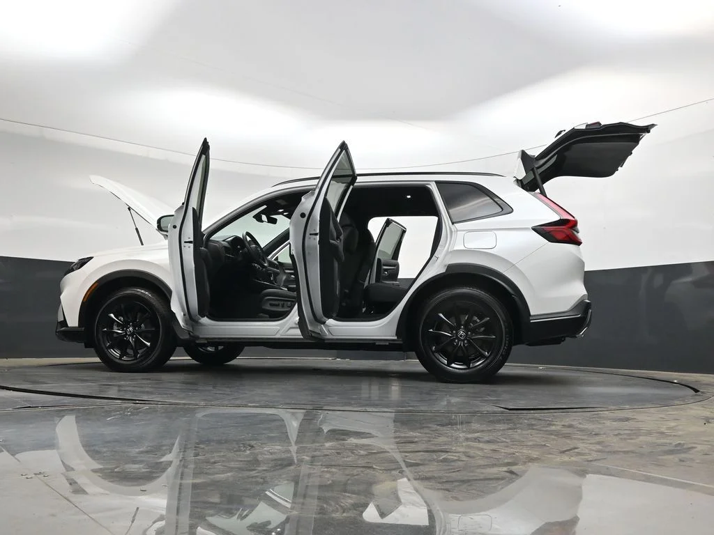 Certified Used 2026 Platinum White Pearl Honda Sport-L image 36