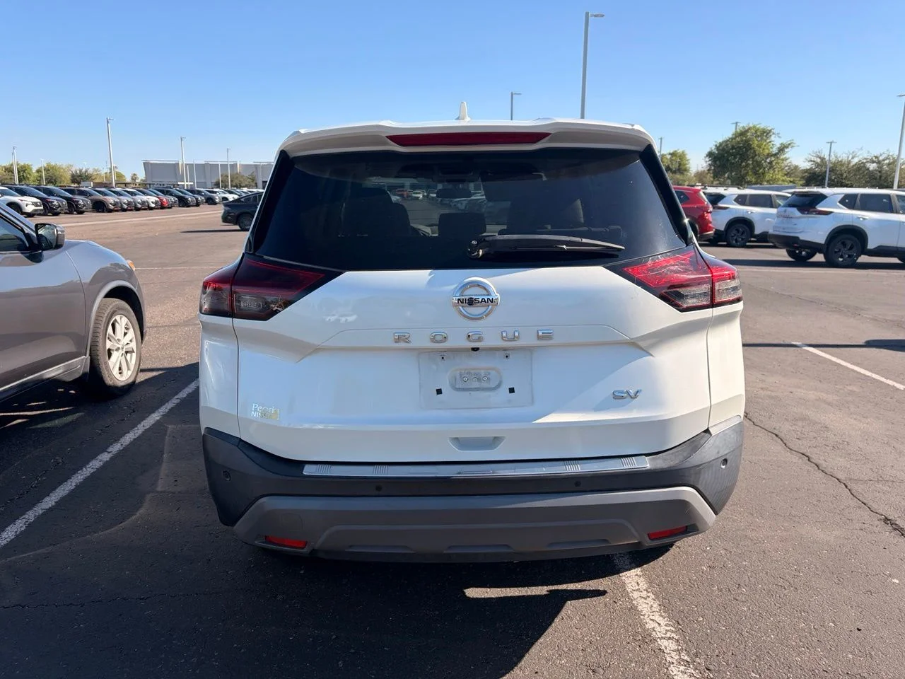 Used 2021 Pearl White Tricoat Nissan SV image 5