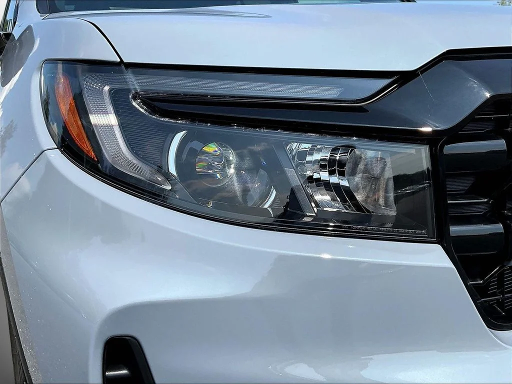 New 2026 Sonic Gray Pearl Honda Black Edition image 26