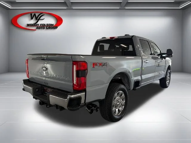 New 2026 Glacier Gray Metallic Tri-Coat Ford F-250® Lariat® image 26