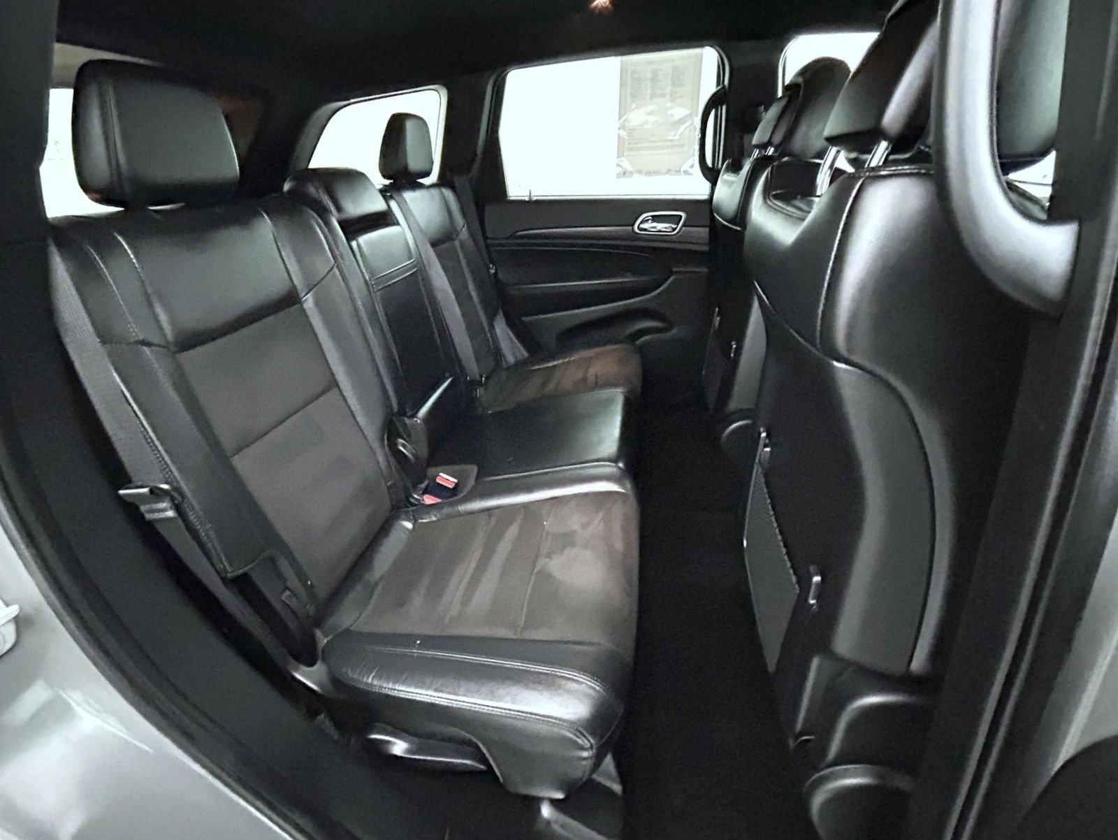 Used 2022 Gray Jeep Laredo X image 18