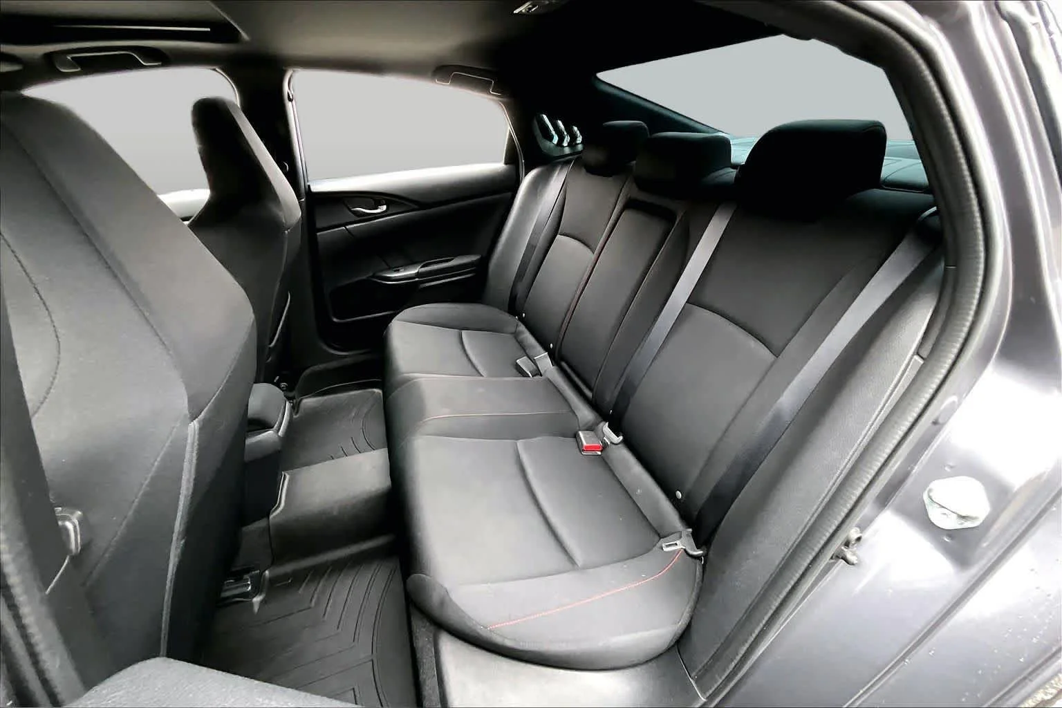 Certified Used 2018 Modern Steel Metallic Honda  image 21