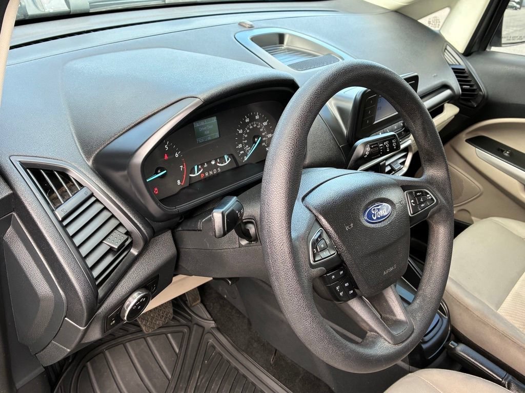Used 2020  Ford S image 20