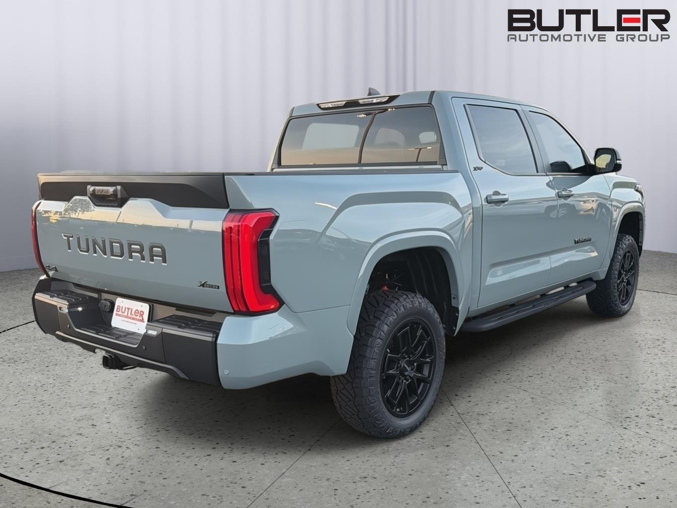New 2026 Lunar Rock Toyota SR5 image 6