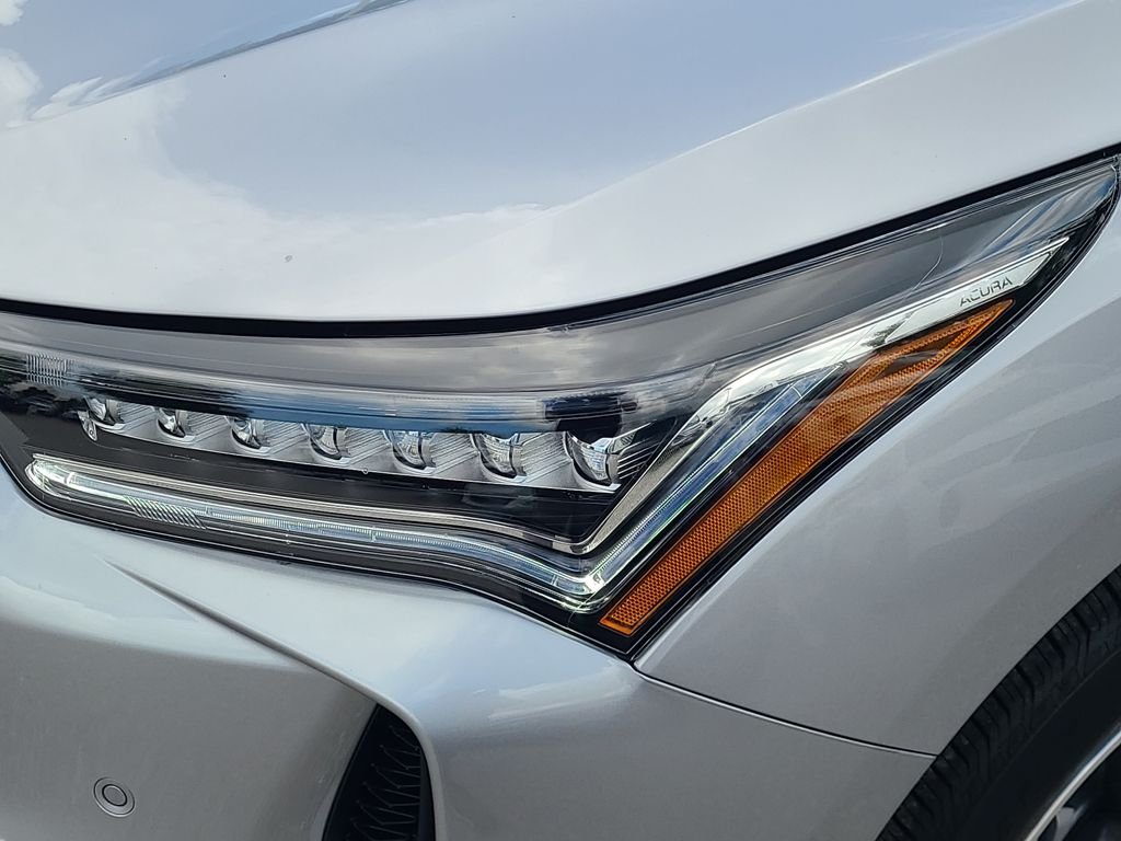 New 2026 Solar Silver Metallic Acura Technology Package image 24