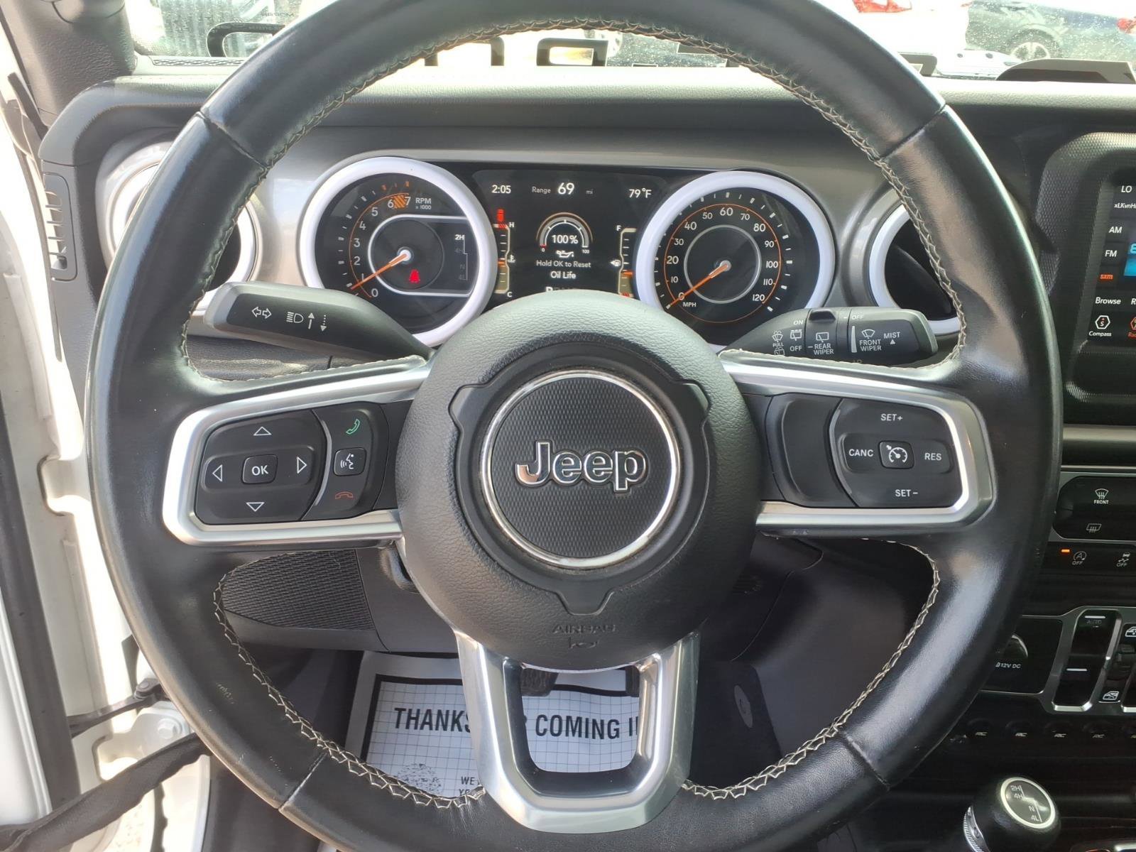Used 2019 Bright White Clearcoat Jeep Sahara image 10