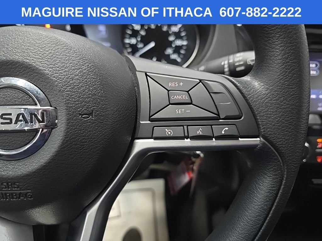 Used 2018 Gray Nissan S image 20