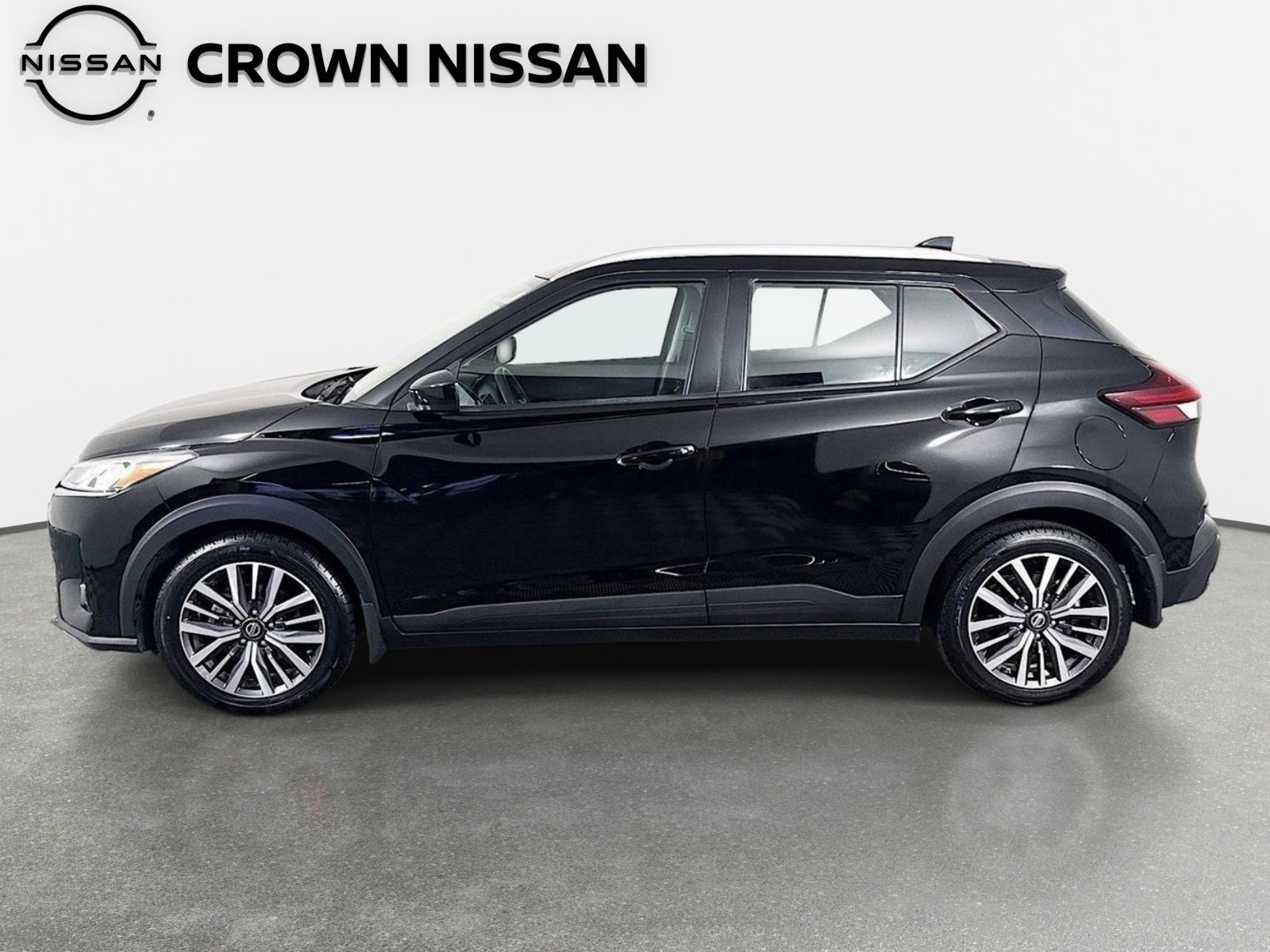 Used 2021 Super Black Nissan SV image 8