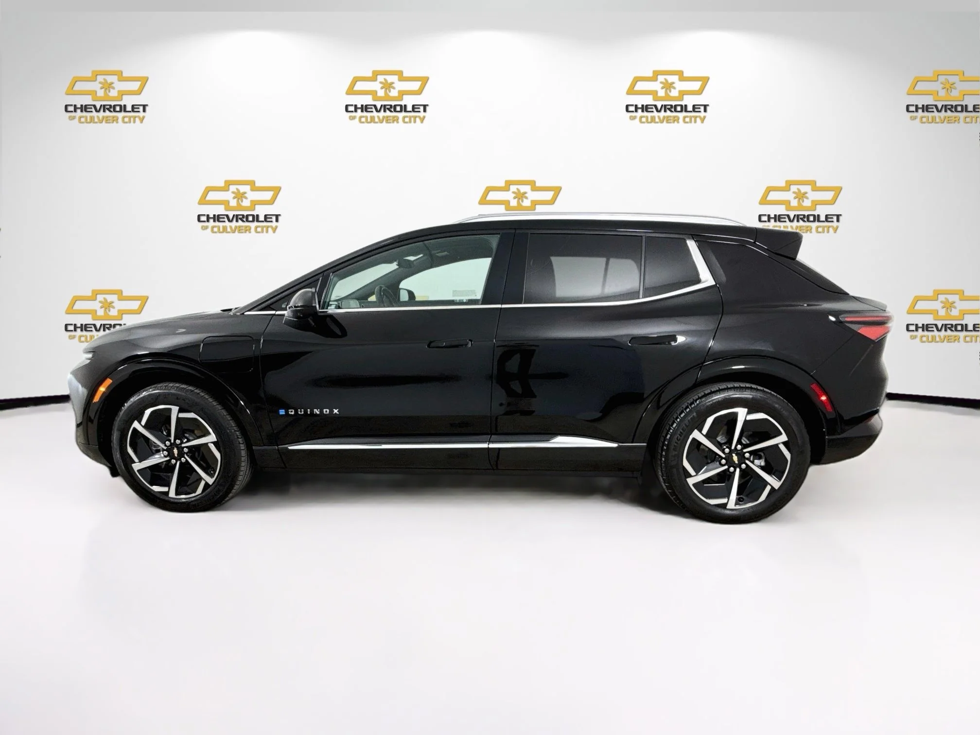 Used 2025 Black Chevrolet LT image 5