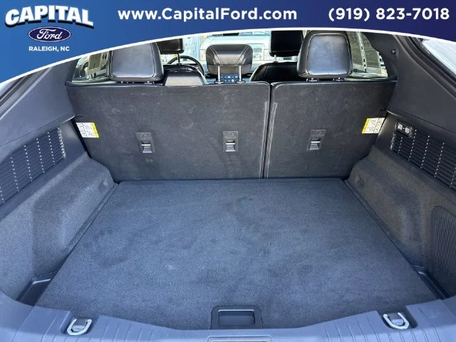 Used 2025 White Ford Premium image 16