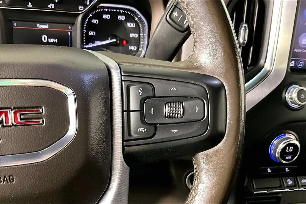 Certified Used 2022 Summit White GMC SLE image 11