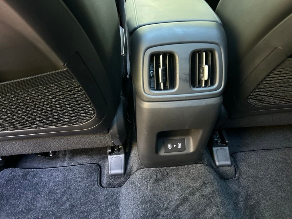 Used 2025 Silver Hyundai Limited image 31