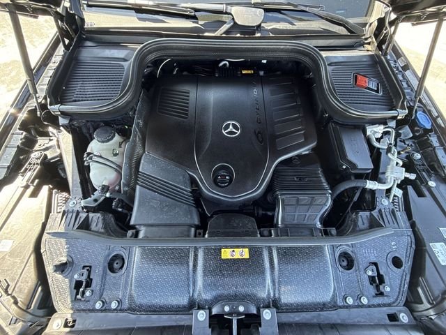 Used 2025 Black Mercedes-Benz GLS 450 image 28