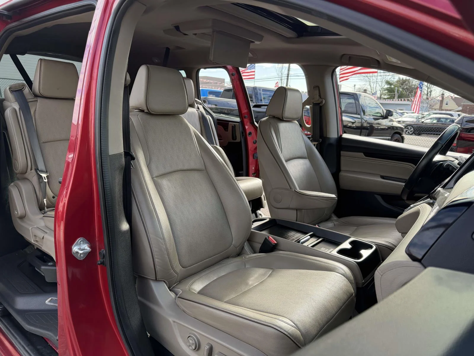 Used 2023  Honda Elite image 16
