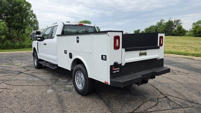 New 2026 Oxford White Ford XL image 5