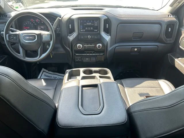 Used 2019 Summit White GMC Base image 12