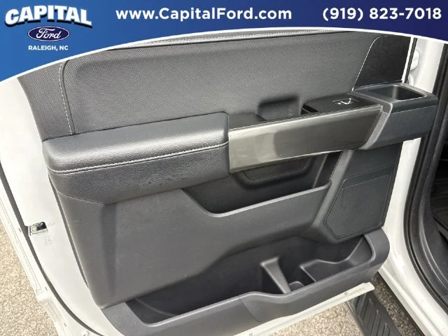 Used 2023 White Ford XLT image 17