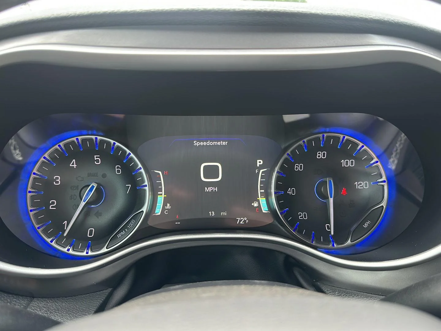 2026 Chrysler Pacifica Select - Photo 17