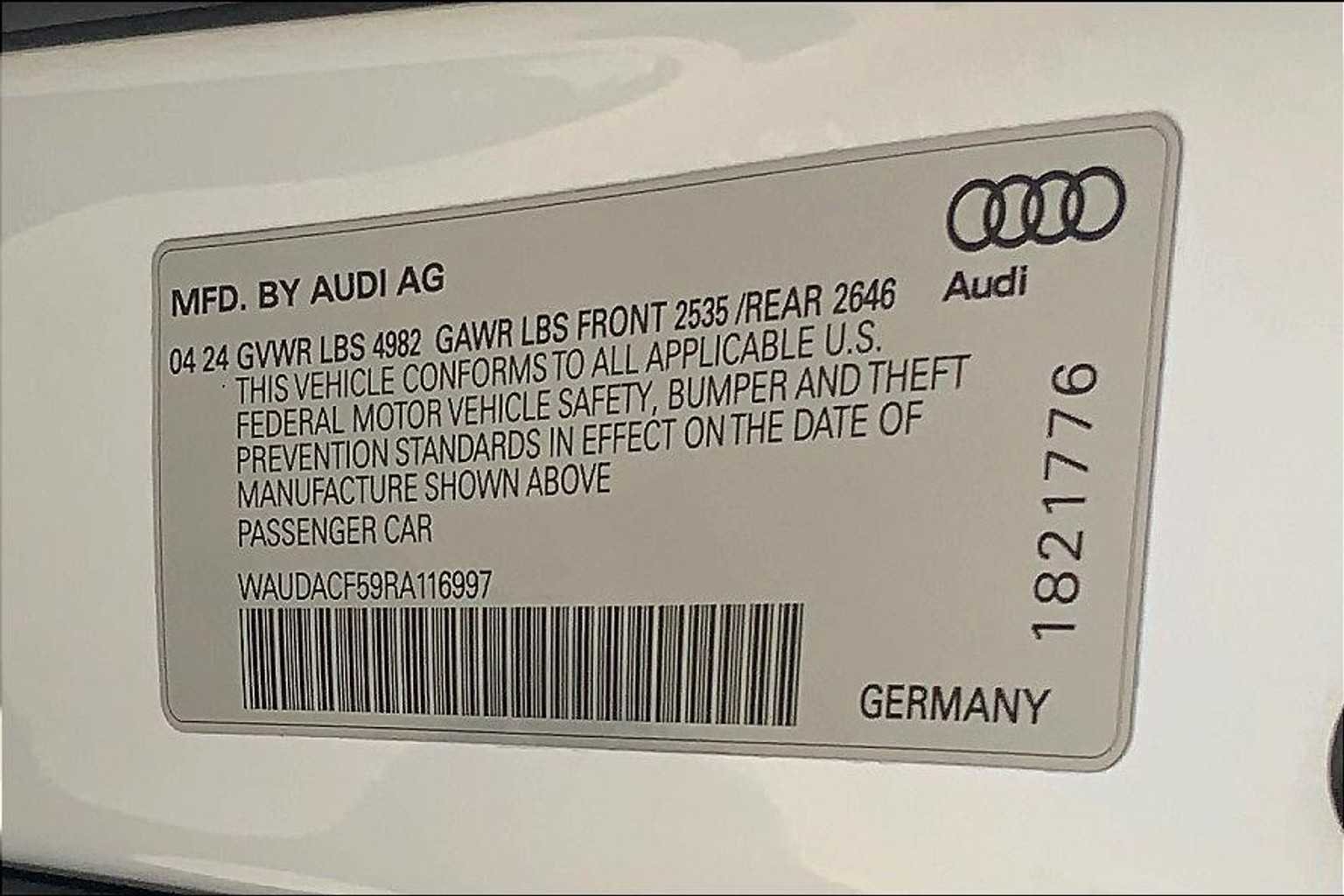 Used 2024 Glacier White Metallic Audi S line Premium image 33