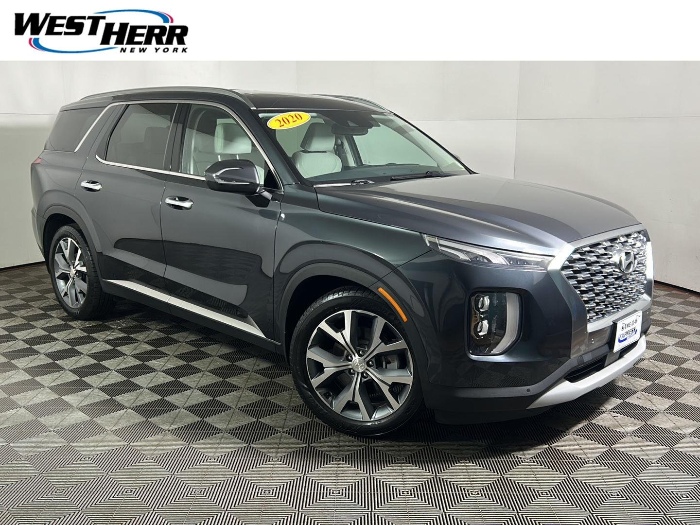 Used 2020 Steel Graphite Hyundai SEL image 1