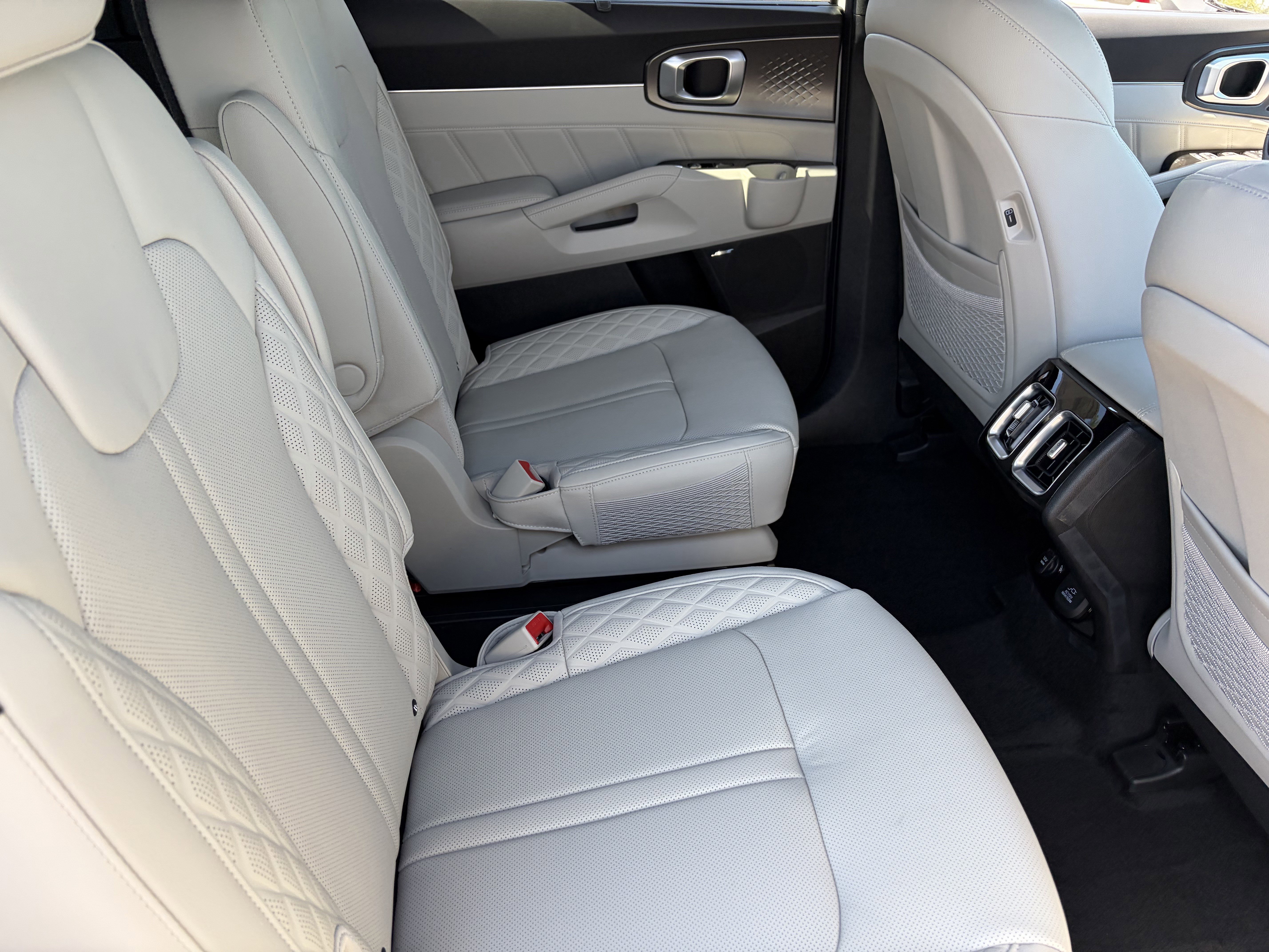 New 2026 Snow White Pearl Kia X-Line SX Prestige AWD image 11