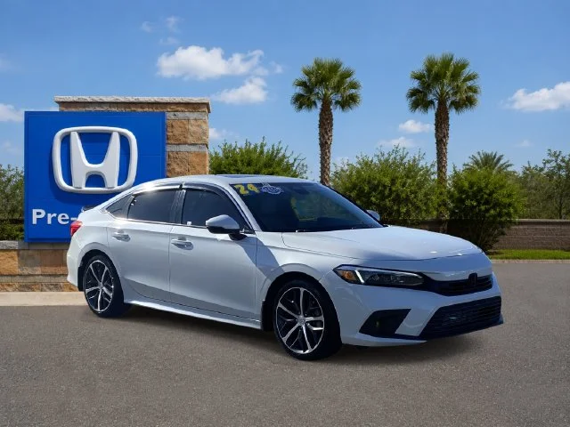 Certified Used 2024 Platinum White Pearl Honda Touring image 7