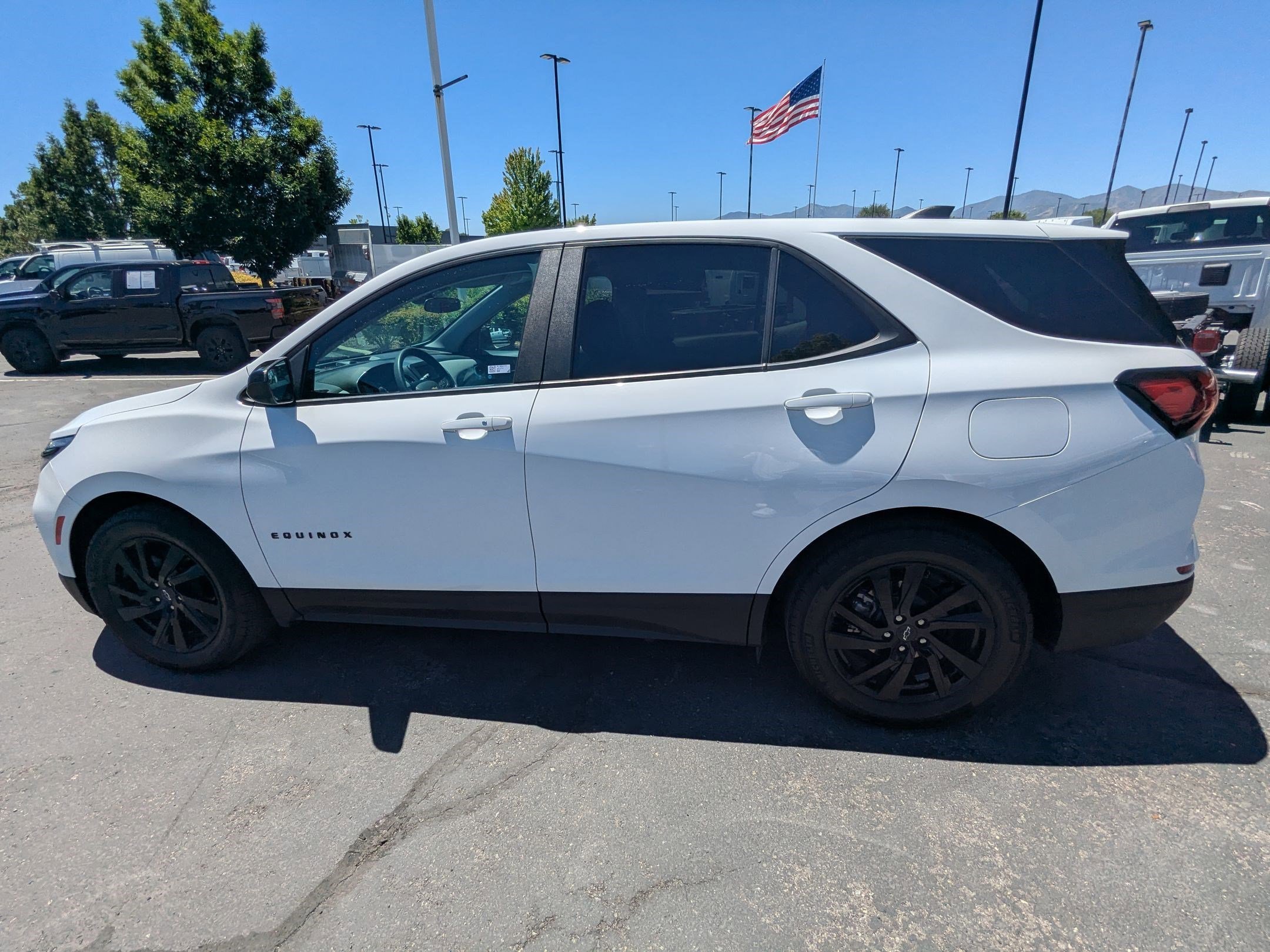 Used 2023 Summit White Chevrolet LS image 7