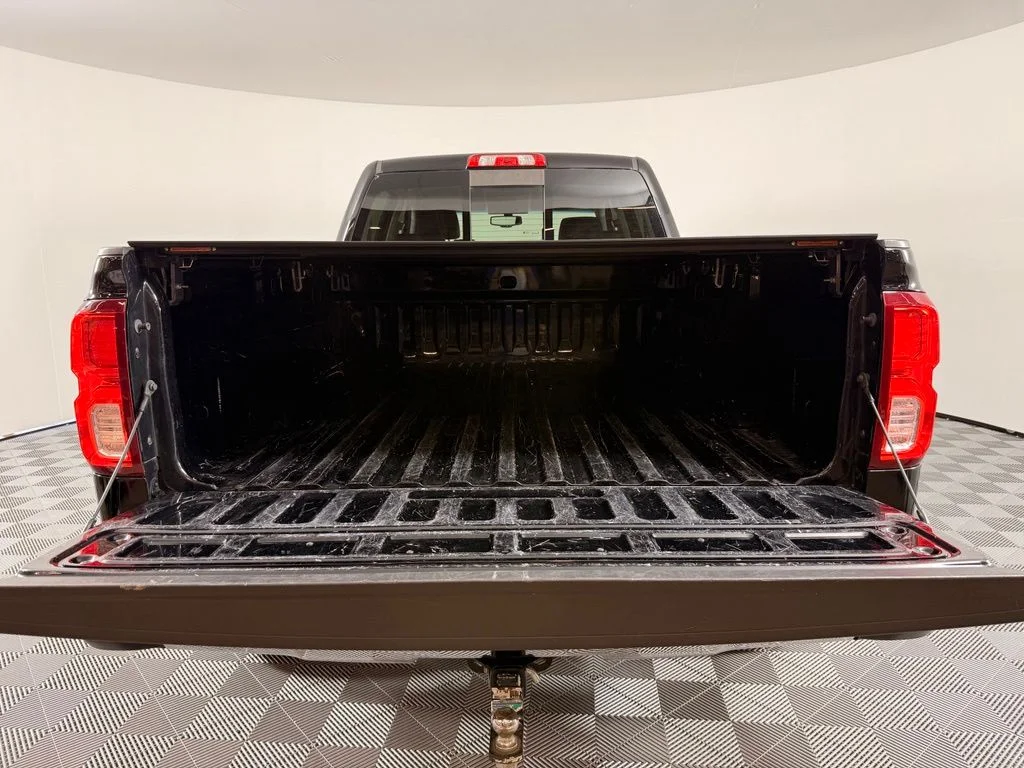 Used 2017 Black Chevrolet LTZ image 12
