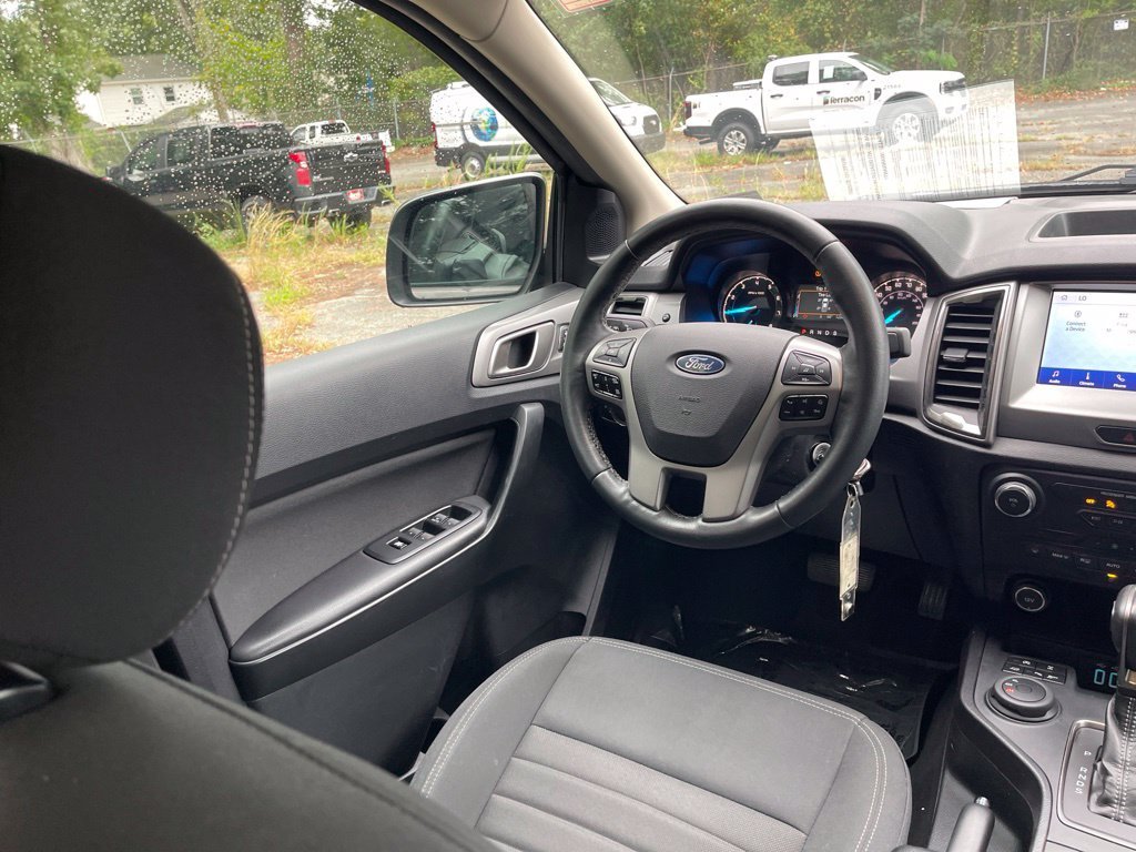 Used 2020 Black Ford XLT image 4