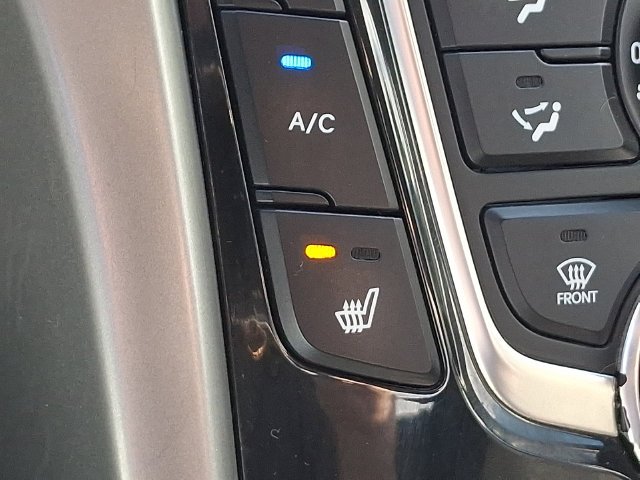 Used 2016 Gray Hyundai Base image 24