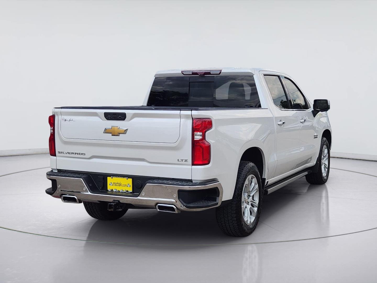 2022 Chevrolet Silverado 1500 LTZ White at Mac Haik Chevrolet