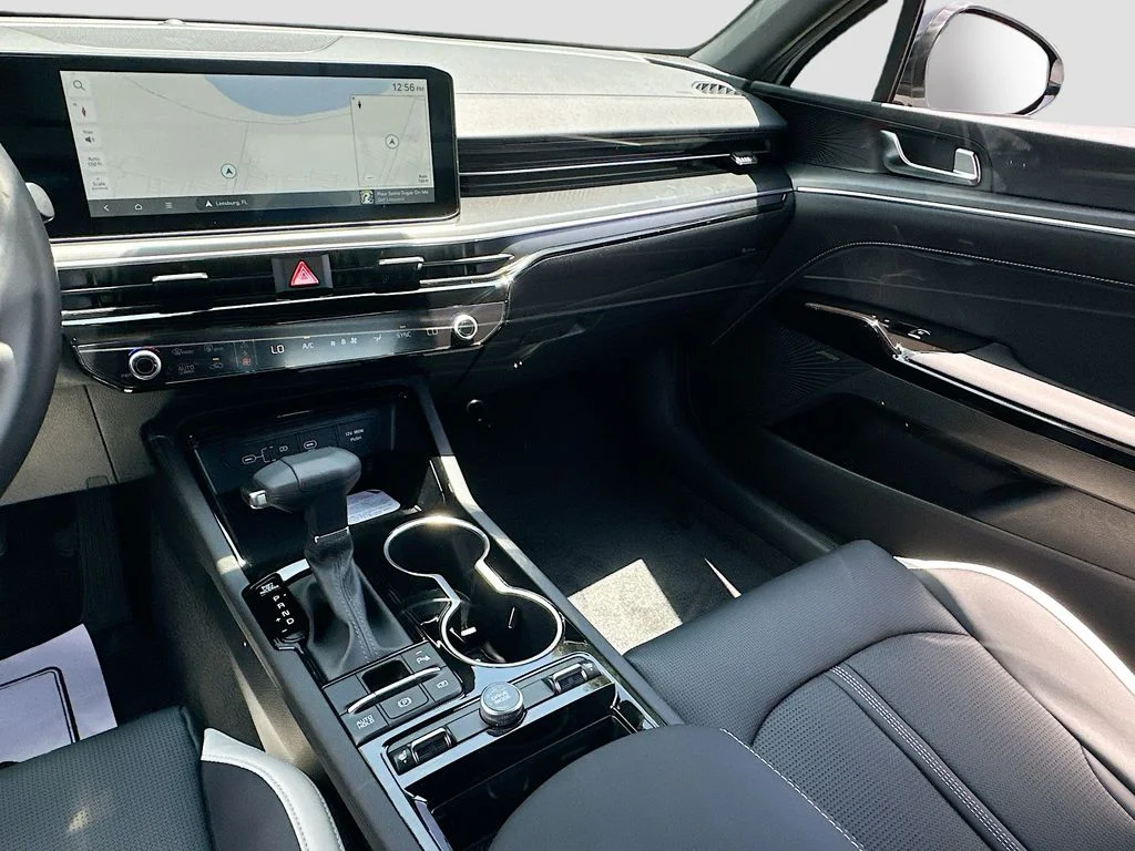 New 2026 Wolf Gray Kia GT-Line FWD image 25