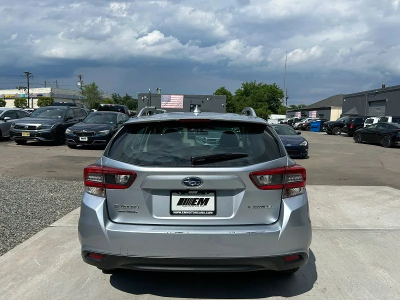 Used 2023 Silver Metallic Subaru Premium Wagon 4D image 31
